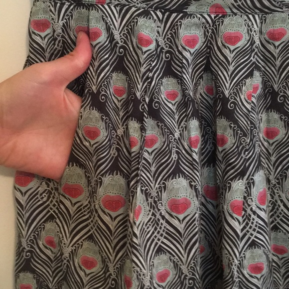 A line skirt - Picture 4 of 5